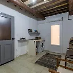 Maison Familiale A 2 Min A Pied De L'institut A Armand Calme Jeux Babyfoot Jacuzzi Proche Σπίτι διακοπών *